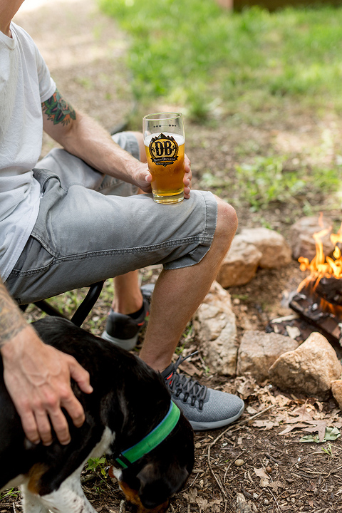 How To Host A Summertime Logs & Lager Soirée | dreamgreendiy.com + @devilsbackbone #ad