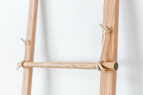 DIY Swing Arm Blanket Ladder