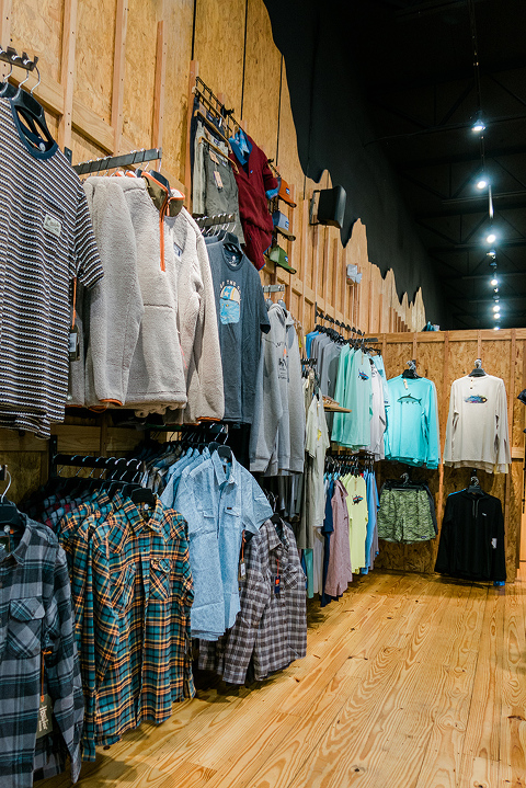 Top 5 Clothing Consignment Shops in Charlottesville