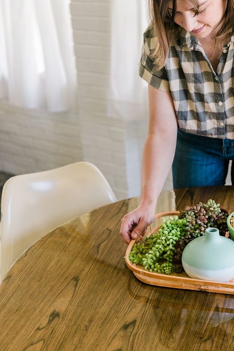 How To Seal A Wood Table (For Good!) | dreamgreendiy.com + @amazinggoop #ad #GlazeCoat