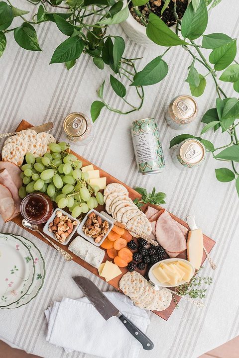 An Easy Summer Lunch Wine & Cheese Spread | dreamgreendiy.com + @avagracevineyards #ad #AVAAnywhere