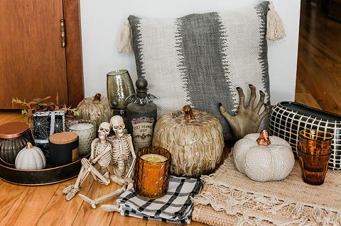 DIY Halloween (aka "Falloween") Décor Tips | dreamgreendiy.com + @TuesdayMorning #TuesdayMorningFinds #ad