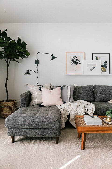 A Living Room Pillow Refresh For Fall