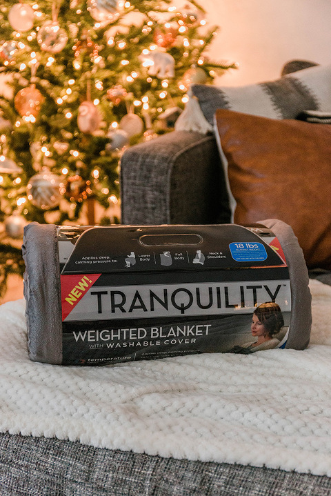 3 Ways To Destress This Holiday Season | dreamgreendiy.com #tranquilitybedding #tranquilityweightedblankets #ad