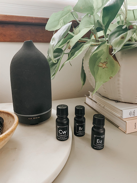 Vitruvi diffuser and essential oils