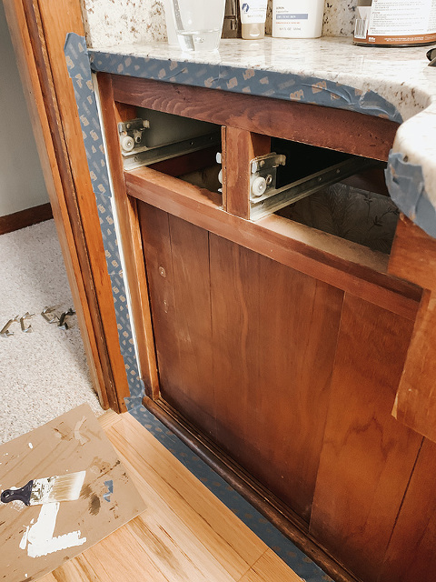 How to make over a wood vanity with chalk paint