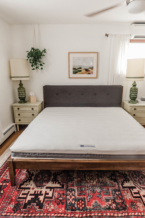 Upgrading To An Eco-Friendly Mattress | dreamgreendiy.com + @airweaveusa #ad