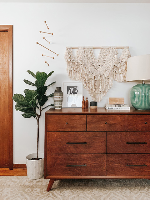 Mid-century boho bedroom décor ideas