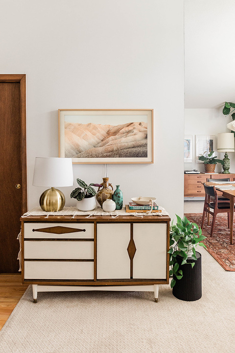 Turn A Trash Can Into A Plant Stand