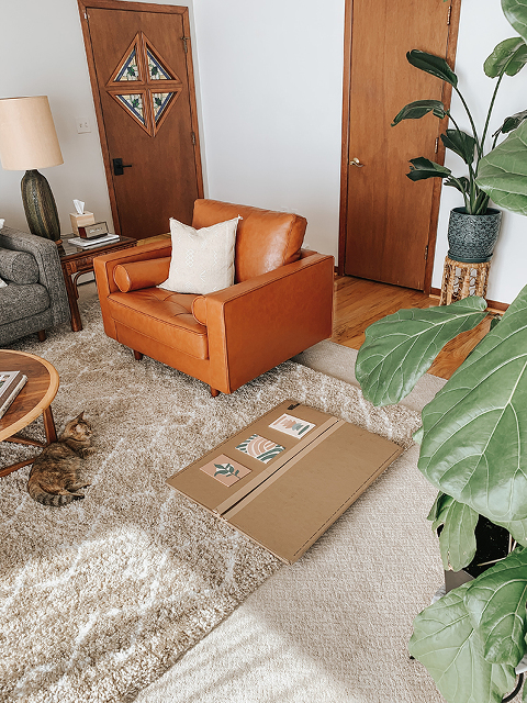 DIY Shareable Original Art Gallery Wall | dreamgreendiy.com + @canvasdiscount #ad #canvasdiscount_com #personalizedgifts #photoprints