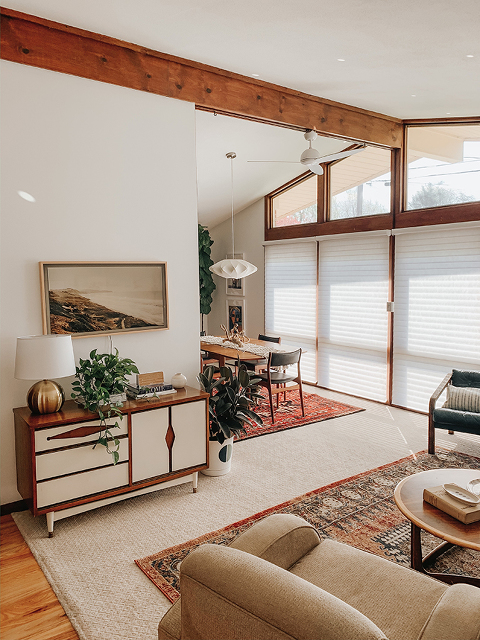 Boho Mid-Century Living Room Décor Inspiration