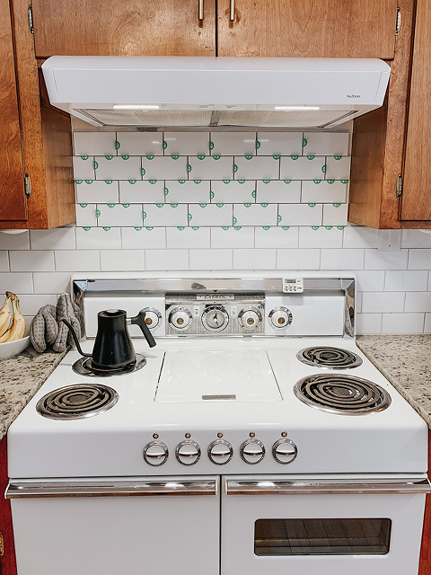 Swapping A Microwave For A Range Hood - Dream Green DIY