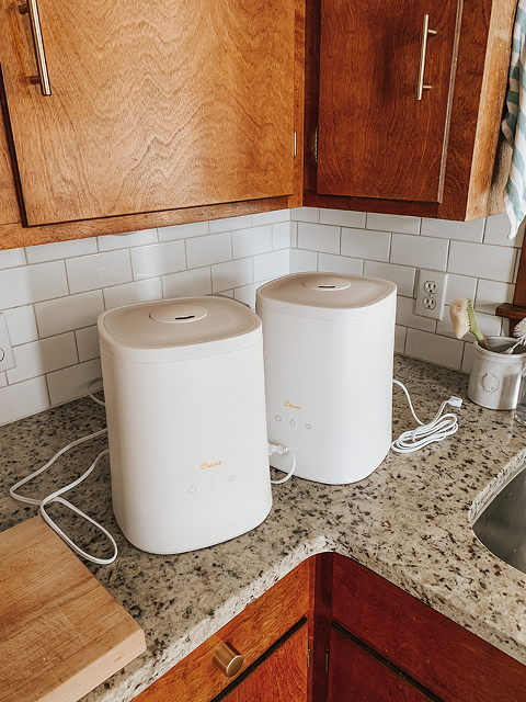 Why We Use Humidifiers Year-Round | dreamgreendiy.com + @CraneUSA #gifted #happyhealthyhumidity #Cranehumidifier