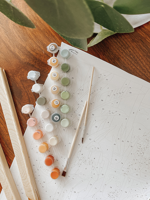 Easy DIY Paint-By-Number Gift Idea | dreamgreendiy.com + @winniespicks #ad #winniespicks