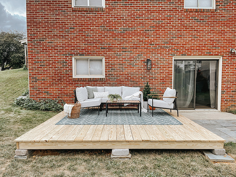 How to Build a DIY Platform Deck