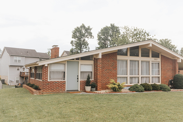 DIY Brick Repair And A Minimalist Garden