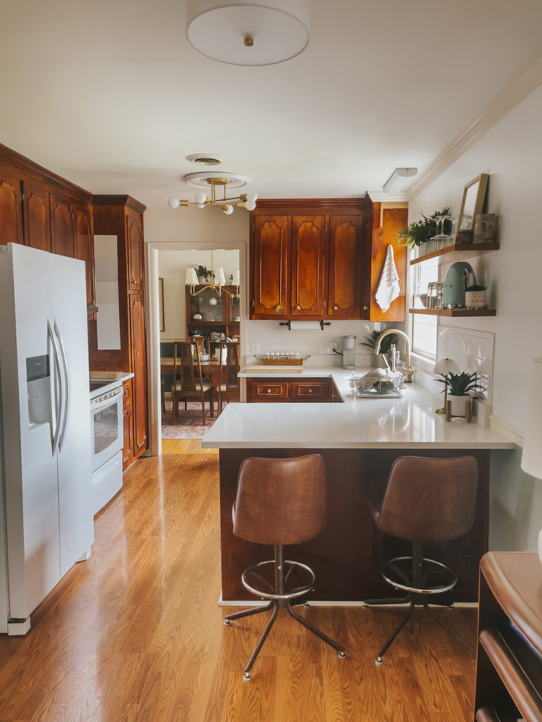 Painted Mid-Century Kitchen Cabinets: Before/After | dreamgreendiy.com + @clarepaint (ad/gifted) #shareyourclare