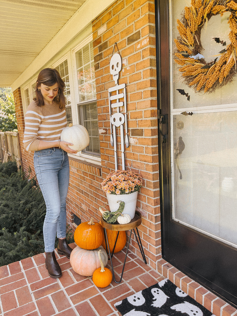 Harvest Halloween Porch Décor Ideas