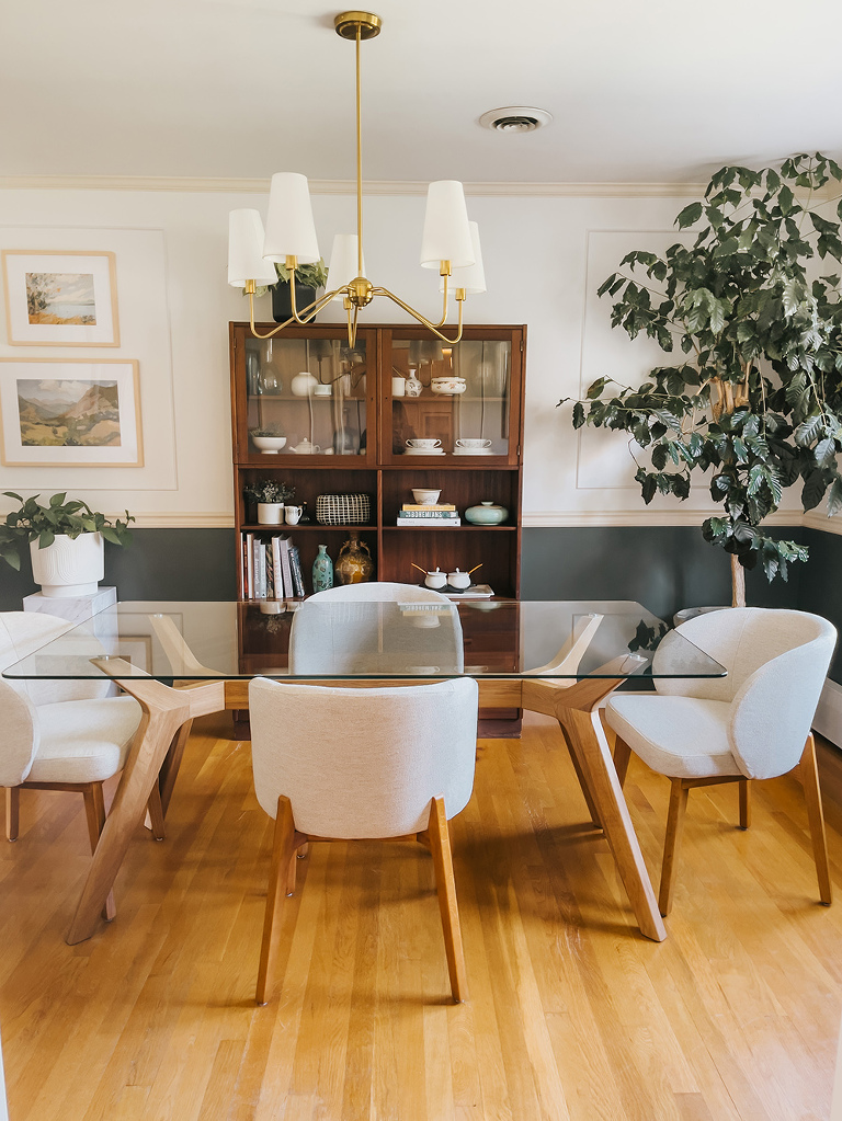 Retro Contemporary Mid-Century Dining Room Tour | dreamgreendiy.com + @article (ad/gifted) #ourArticle #AltaChair #EmmerTable