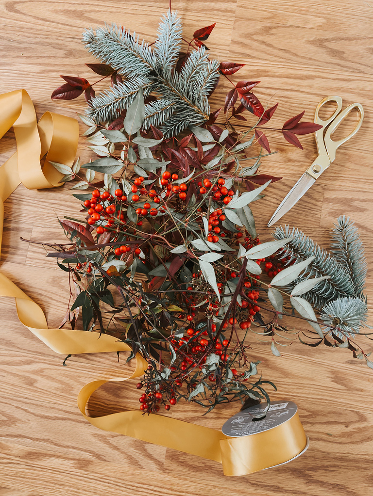 DIY Foraged Christmas Wreath Decorating