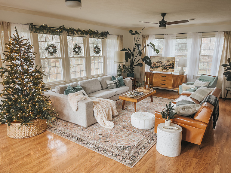 My Pet-Friendly Christmas Décor Tips