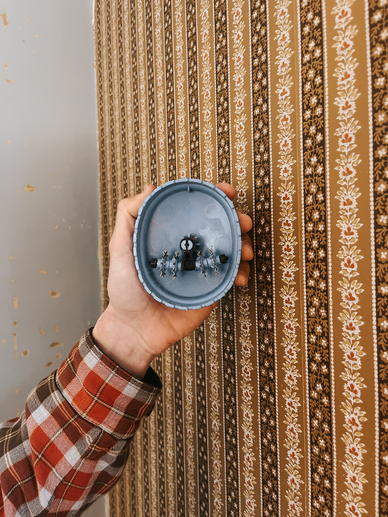 How To Remove Stubbon Old Wallpaper (And How To Repair Your Walls Afterward!)