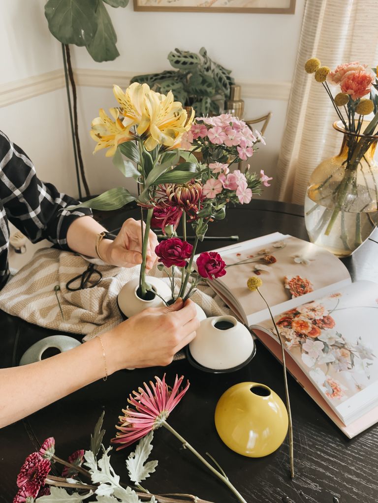 DIY Ikebana Floral Arranging Tips