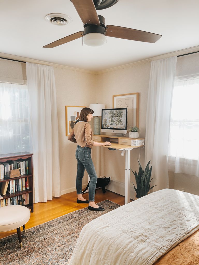 My Pick For Best Standing Desk | dreamgreendiy.com + @SONGMICSHOME (ad/gifted) #SONGMICSHOME #SONGMICS
