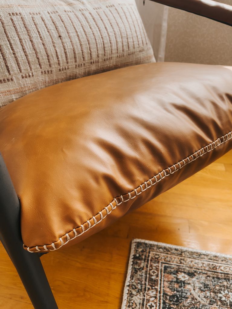 Reviewing the Modern EKHO Sling Chair | dreamgreendiy.com + @songmicshome (ad/gifted) #SONGMICSHOME #SONGMICS