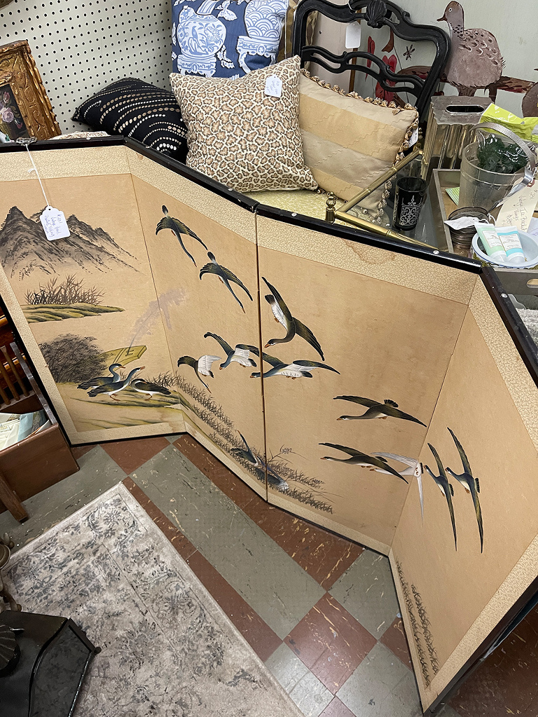 Secondhand Home Décor Styled In A Mid-Century Home