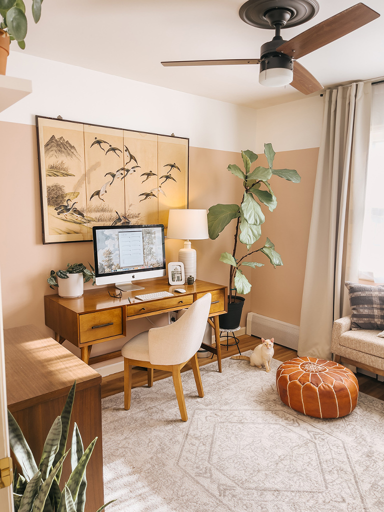 Secondhand Home Décor Styled In A Mid-Century Home