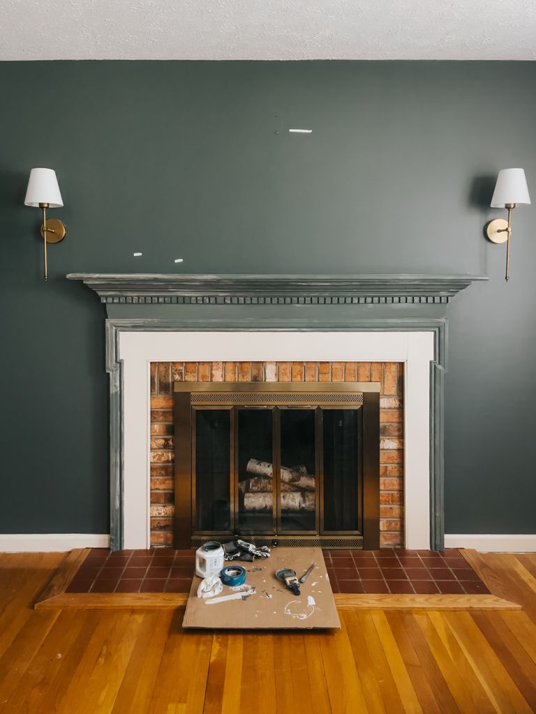 Wallpaper And Paint Fireplace Makeover | @fancywallseu #ad #FancyWalls