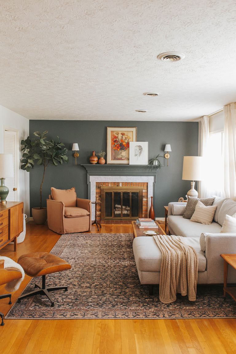 Wallpaper And Paint Fireplace Makeover | @fancywallseu #ad #FancyWalls