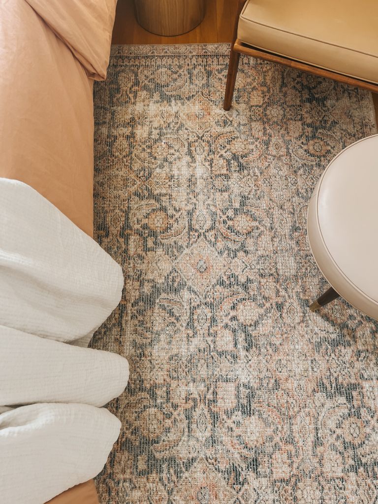 Angela Rose x Loloi Area Rug Review | dreamgreendiy.com + @LoloiRugs @angelarosehome (gifted) #TheLoloiLook #angelarosexloloi