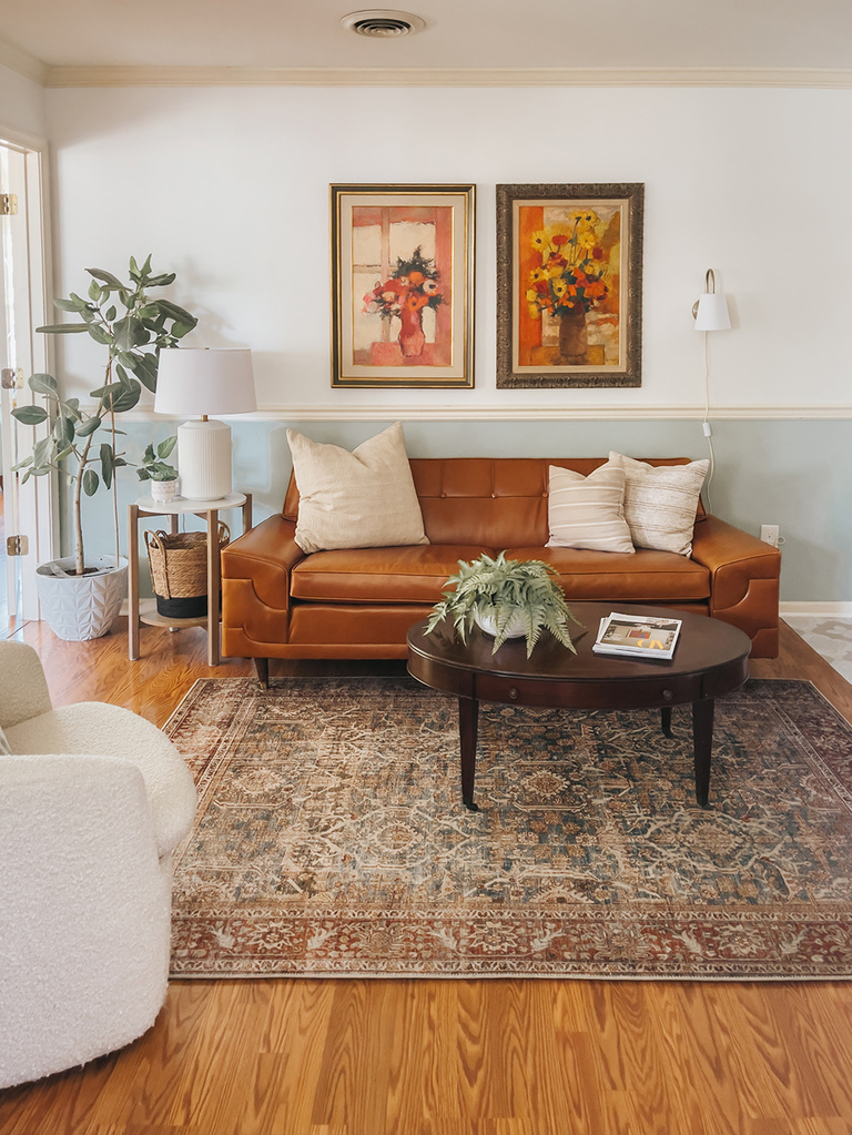 Mid-Century Kitchen Seating Area Tour