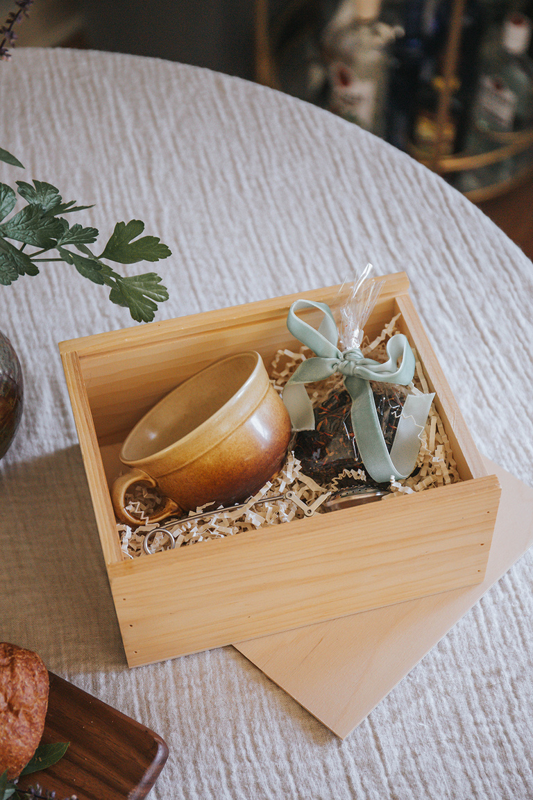 Recreating Magnolia Hostess Gift Ideas