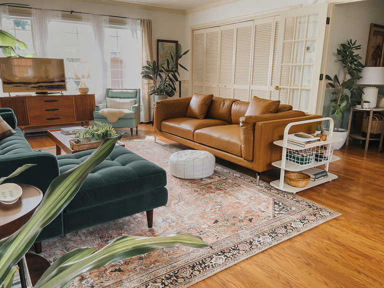 Valencia Leather Sofa Review