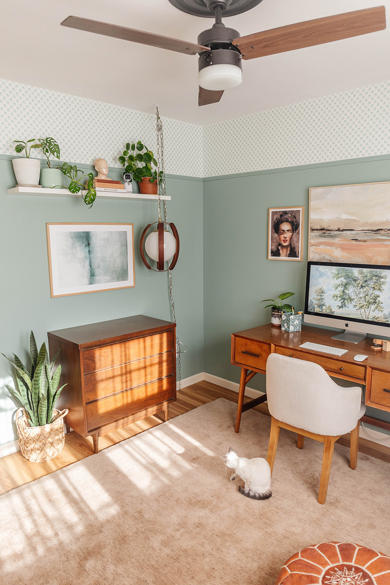 DIY 1/4 Wall Peel-And-Stick Wallpaper Border