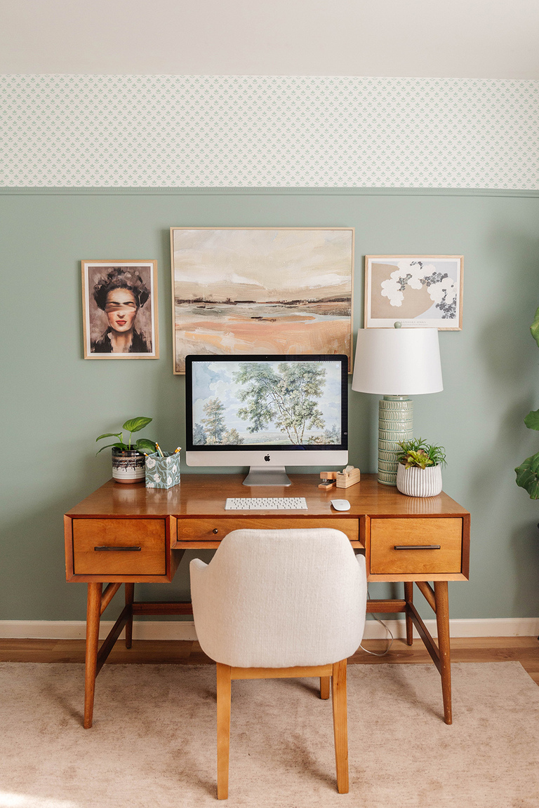 DIY 1/4 Wall Peel-And-Stick Wallpaper Border