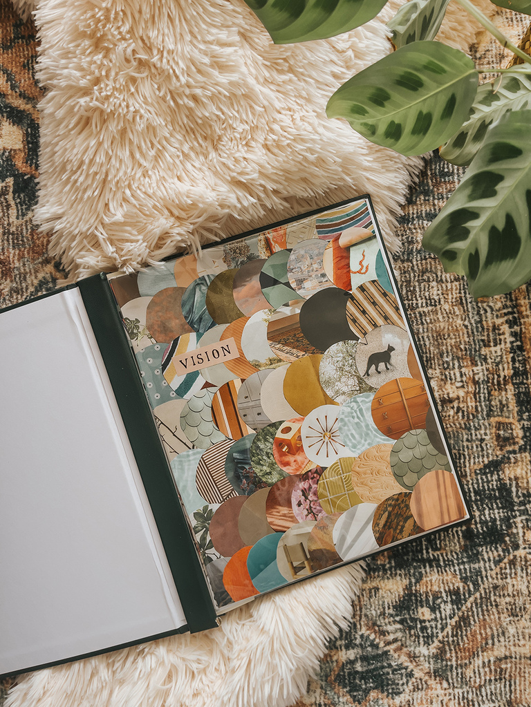 DIY 2025 New Year's Vision Board Book