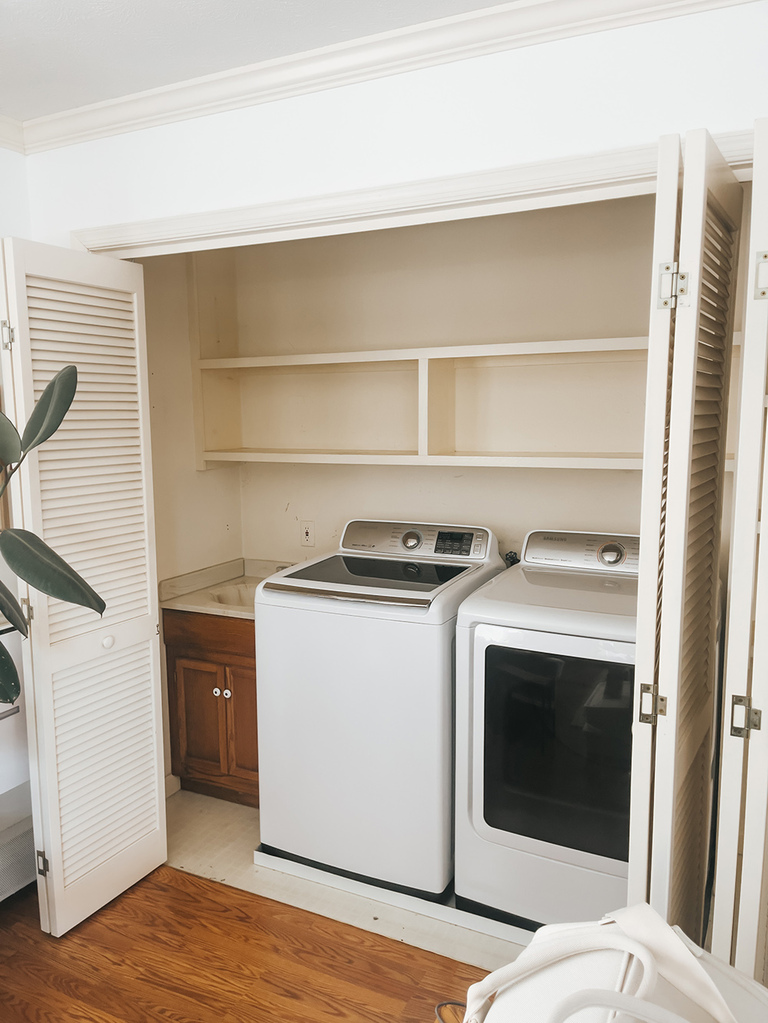 Colorful Patterned Laundry Room Makeover