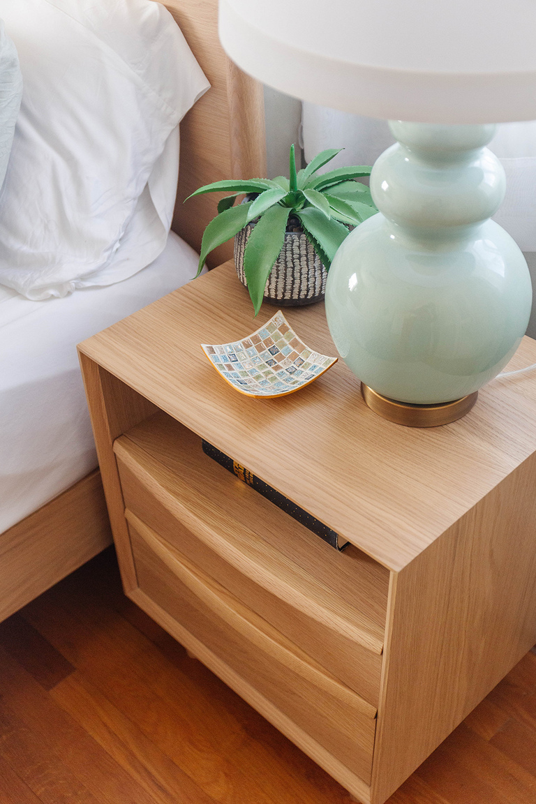 Colorful Boho Primary Bedroom Tour | dreamgreendiy.com + @article #ourArticle #ad #leniadresser #lenianightstand #leniabed