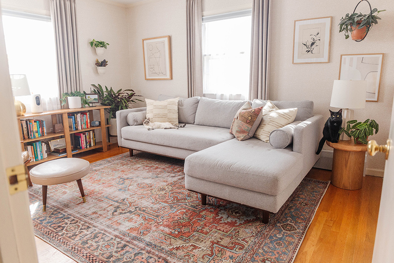 Colorful Modern Lounge Living Room Home Décor Inspiration