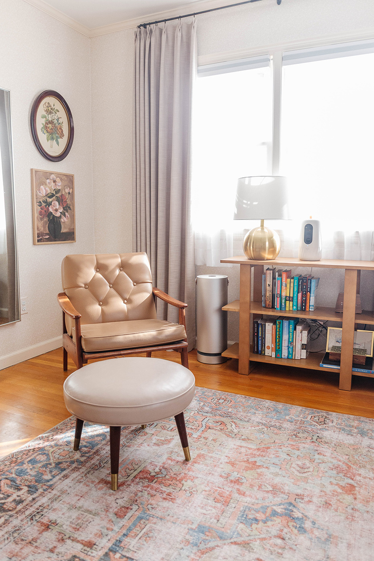 Colorful Modern Lounge Living Room Home Décor Inspiration