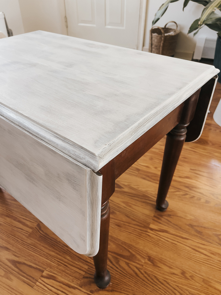 DIY Painted Secondhand Table Makeover