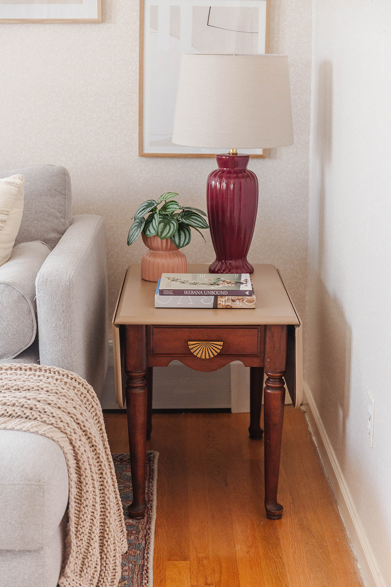 DIY Painted Secondhand Table Makeover