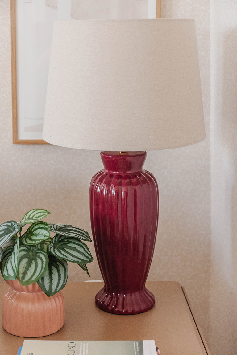 DIY Painted Secondhand Table Makeover