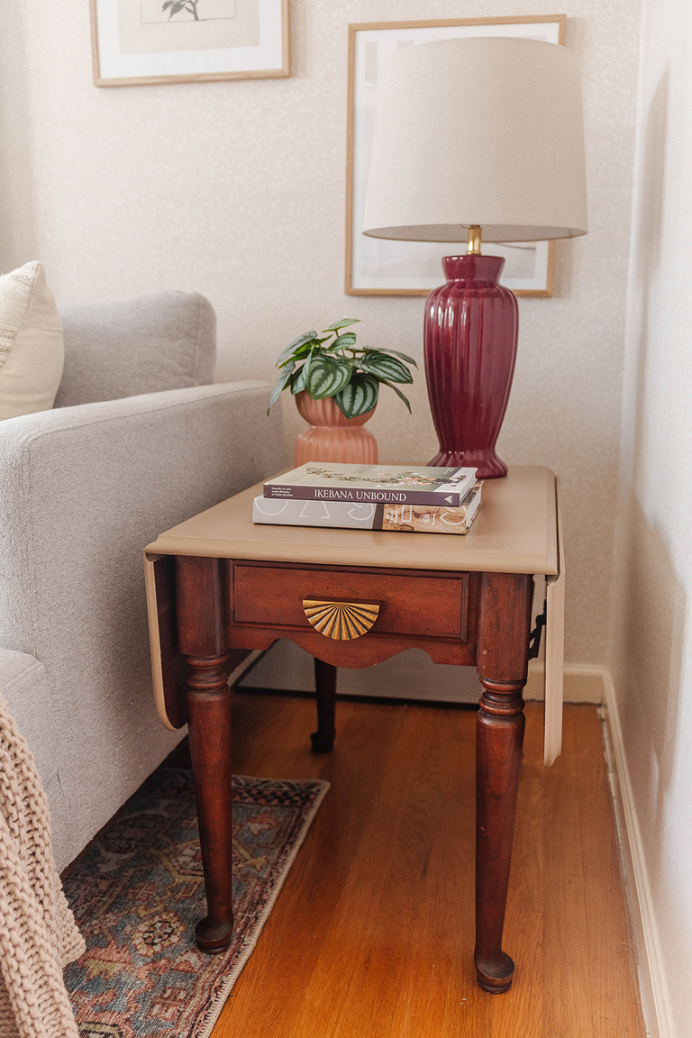 DIY Painted Secondhand Table Makeover