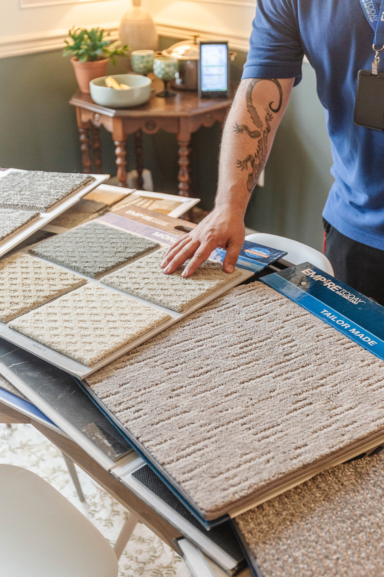 Our Flooring Consultation With Empire Today | dreamgreendiy.com + @empiretoday (gifted/ad)