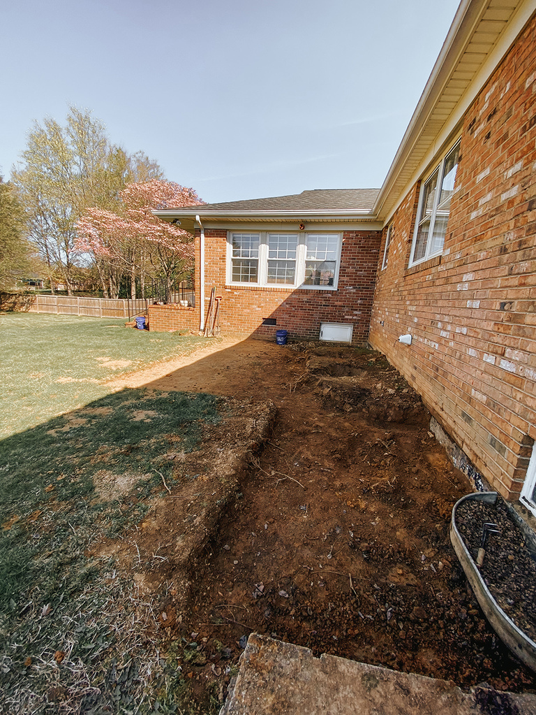 How To Build A DIY Hardscape Patio